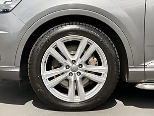 Used 2018 Audi Q7 S Line Grey - Interior and Exterior details 19