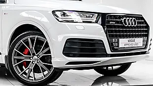 Used 2018 Audi Q7 S Line White - Interior and Exterior details 5