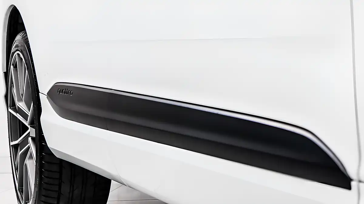 Used 2018 Audi Q7 S Line White - Interior and Exterior details 8