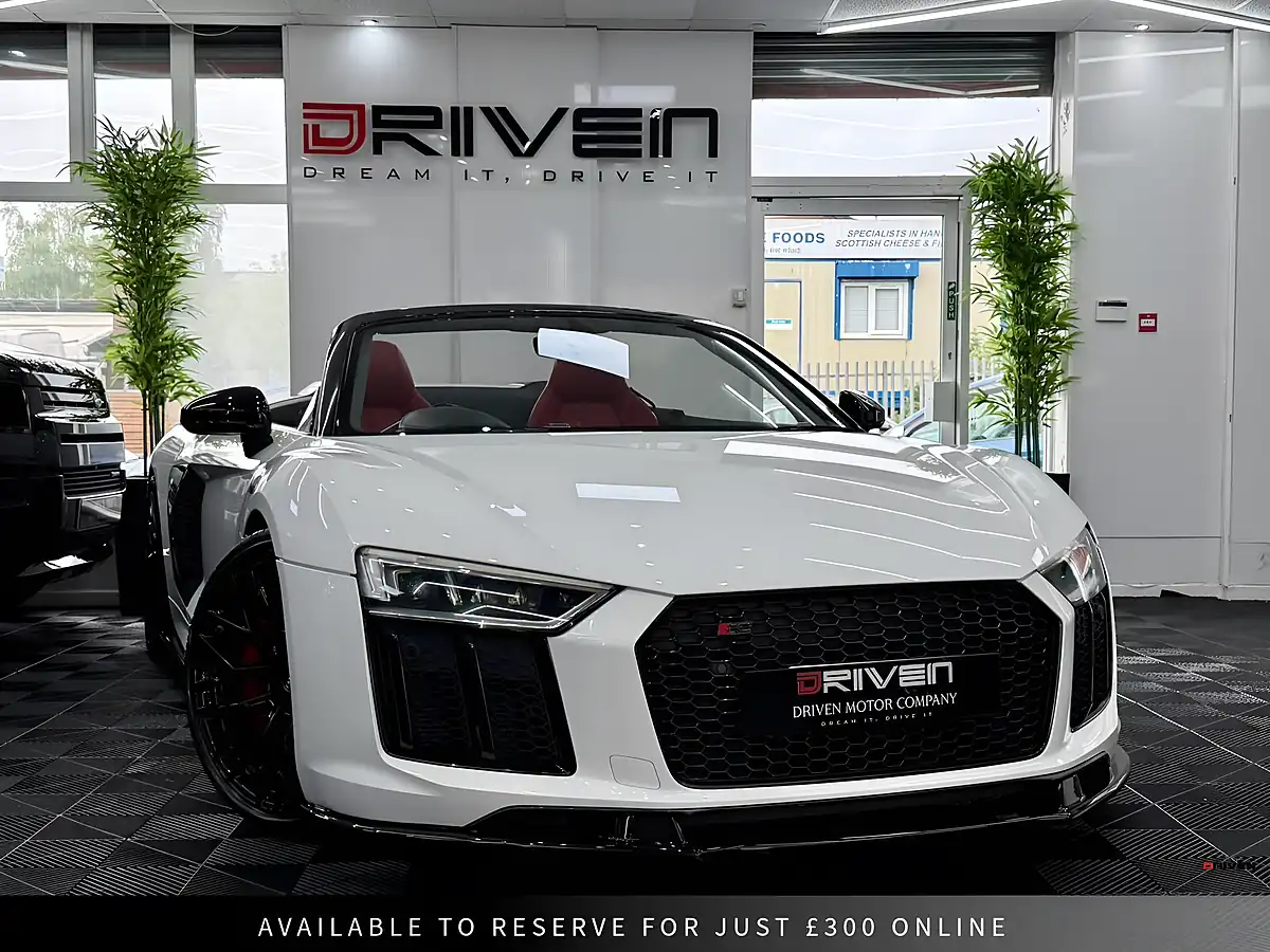Used 2018 Audi R8 Spyder White - Interior and Exterior details 10