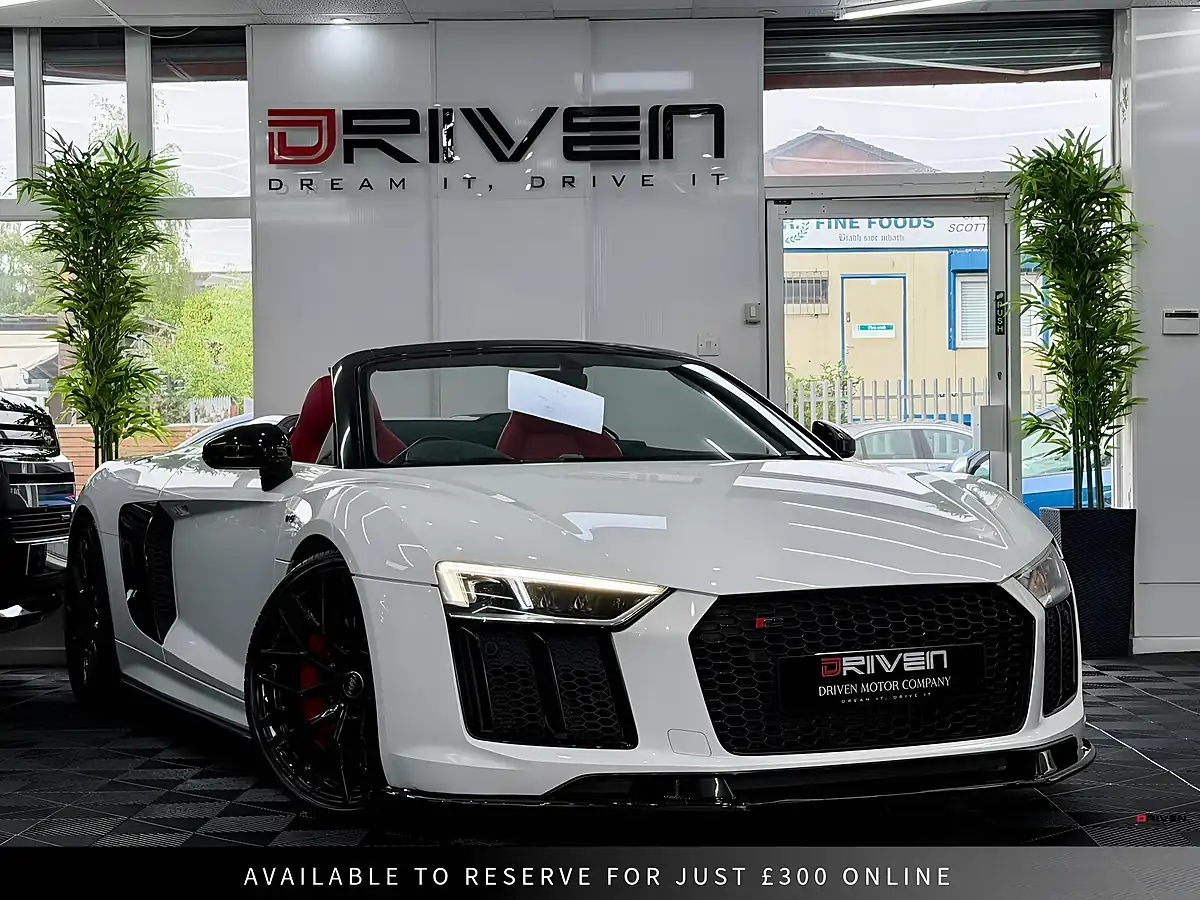 Used 2018 Audi R8 Spyder White - Interior and Exterior details 2