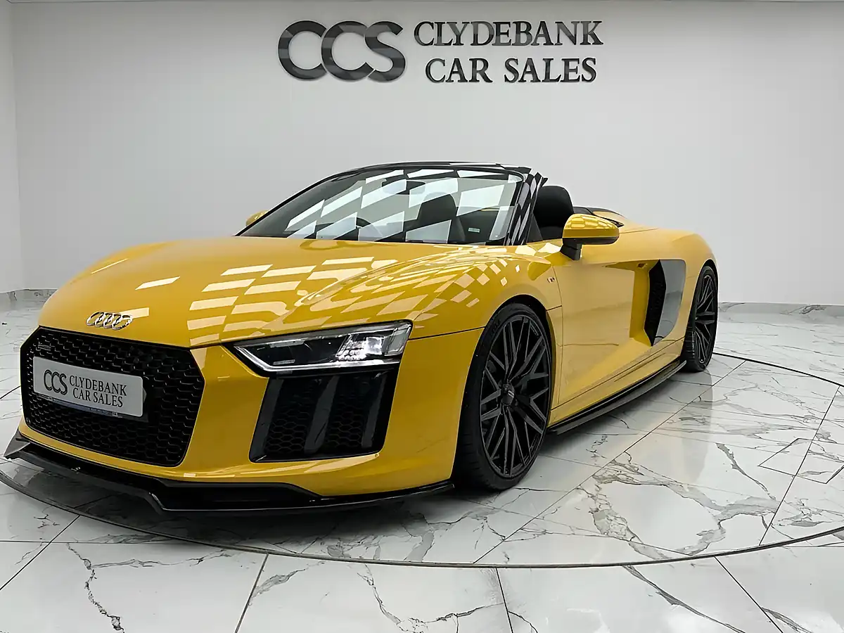 Used 2018 Audi R8 Spyder Yellow - Interior and Exterior details 13