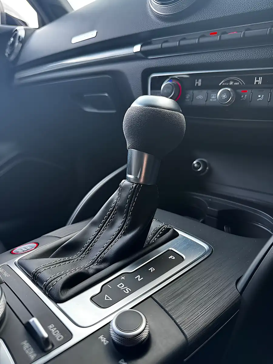 Used 2018 Audi RS3 Saloon Blue - Interior and Exterior details 10