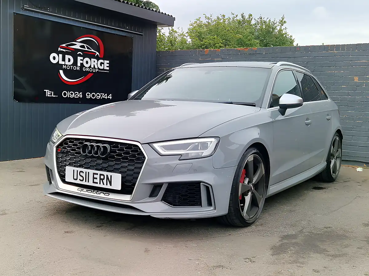 Used 2018 Audi RS3 Sportback Grey - Interior and Exterior details 11