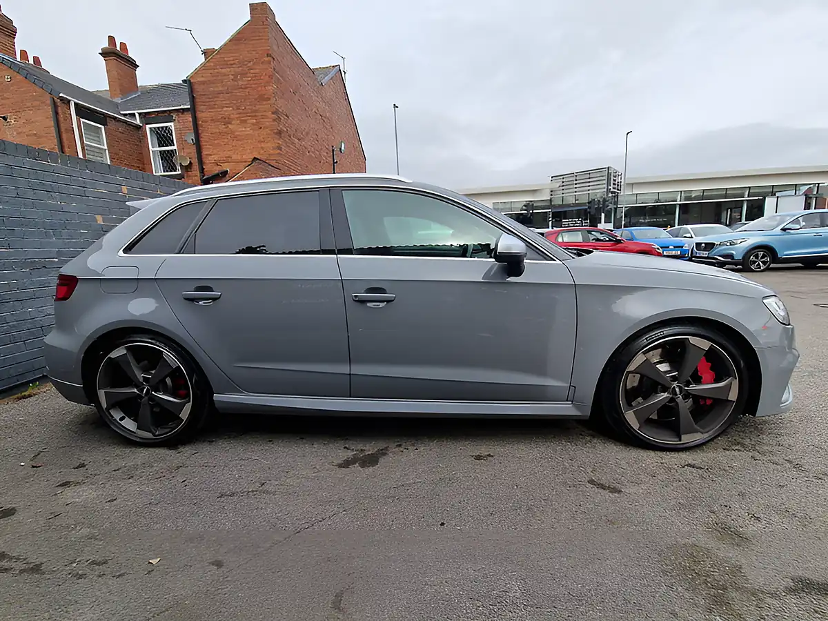 Used 2018 Audi RS3 Sportback Grey - Interior and Exterior details 7