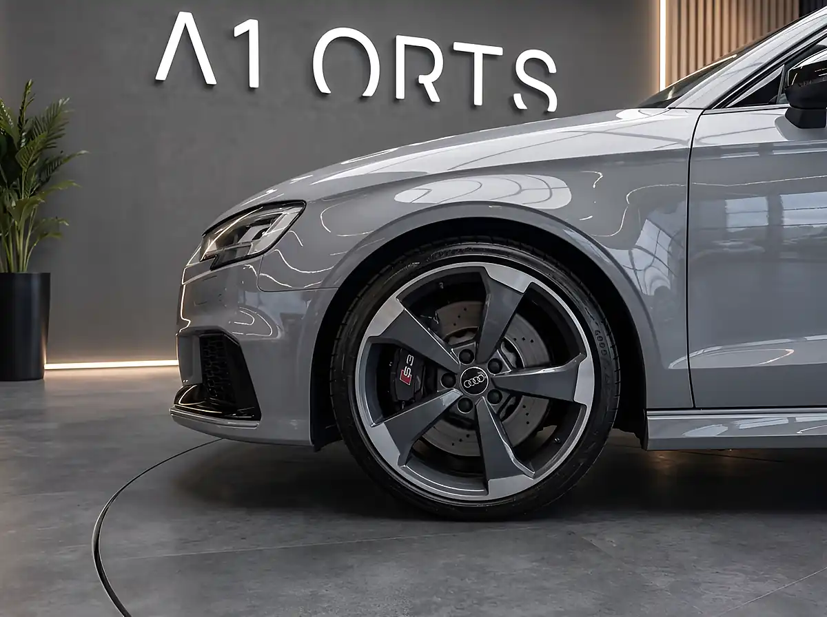 Used 2018 Audi RS3 Sportback Grey - Interior and Exterior details 5