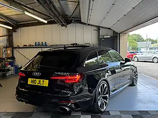 Used 2018 Audi RS4 Avant Black - Interior and Exterior details 12