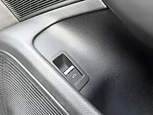 Used 2018 Audi RS4 Avant Carbon Edition Black - Interior and Exterior details 13