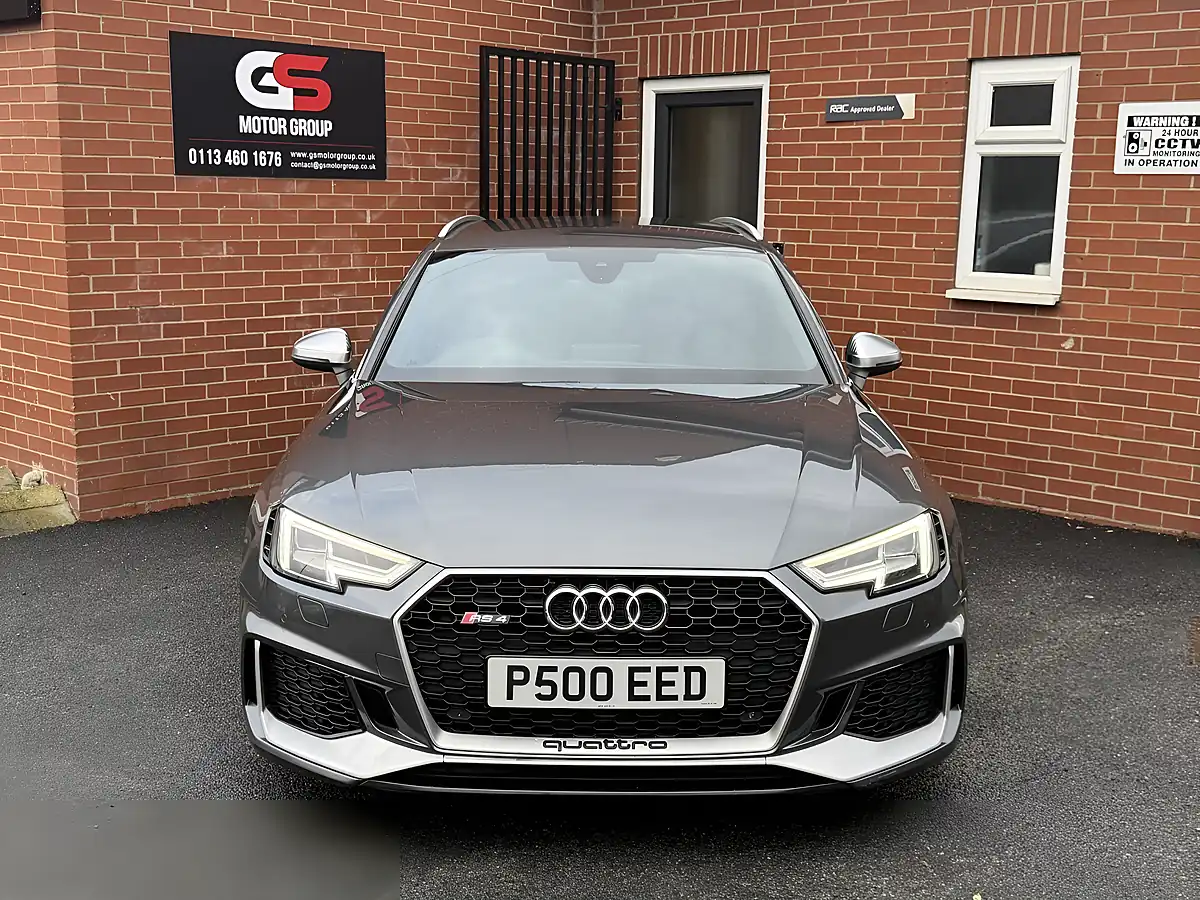Used 2018 Audi RS4 Avant Grey - Interior and Exterior details 3