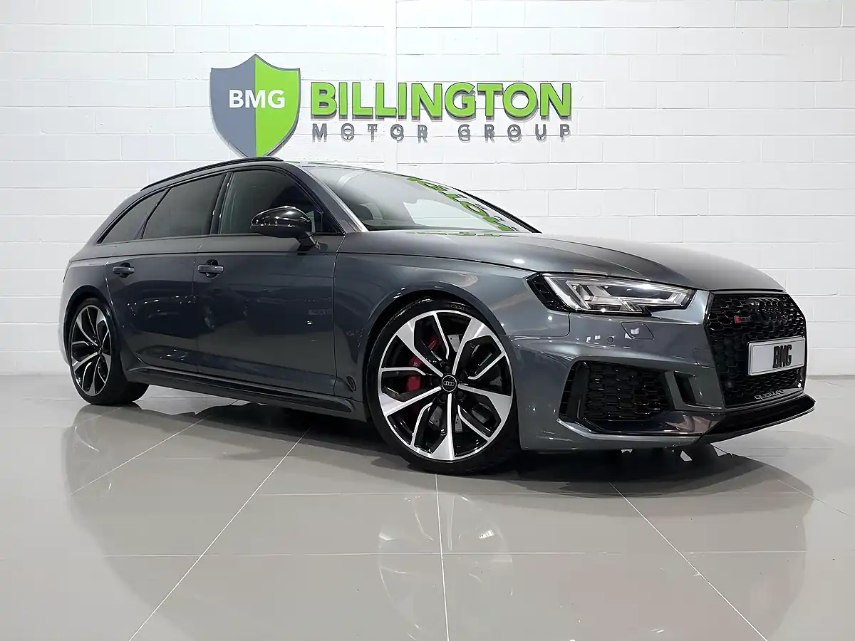 Used 2018 Audi RS4 Avant Grey - Interior and Exterior details 9