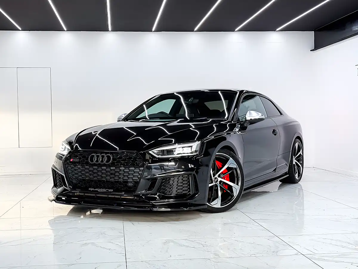 Used 2018 Audi RS5 Coupe Black - Interior and Exterior details 2
