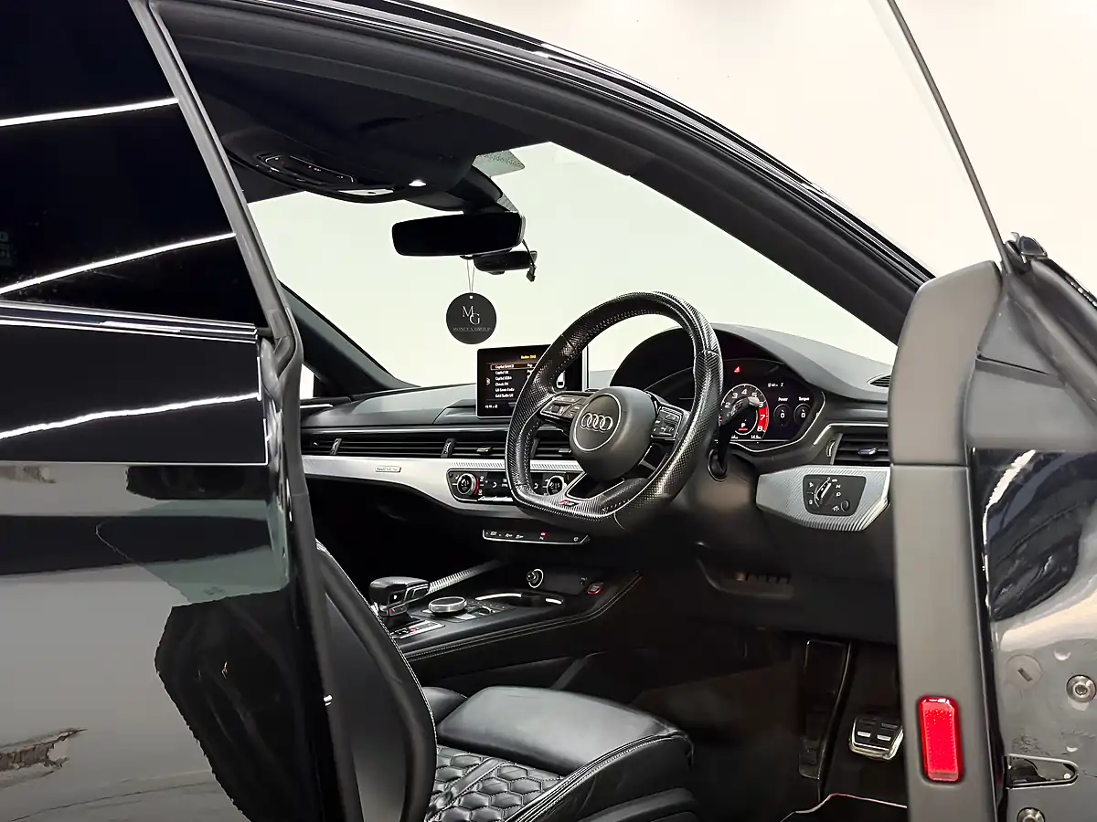 Used 2018 Audi RS5 Coupe Black - Interior and Exterior details 7