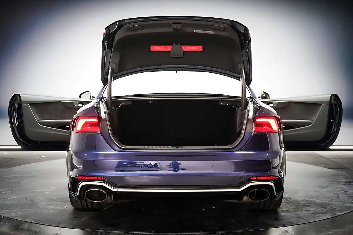 Used 2018 Audi RS5 Coupe Blue - Interior and Exterior details 15