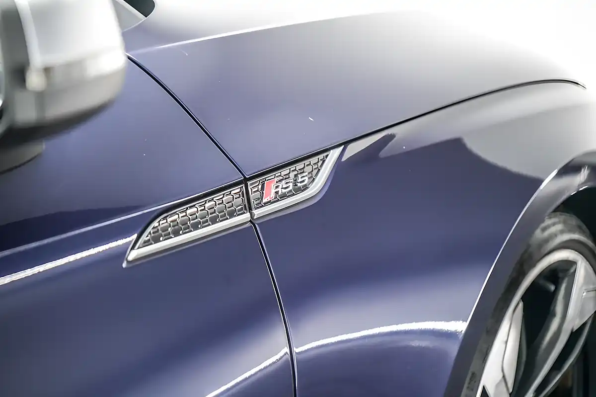 Used 2018 Audi RS5 Coupe Blue - Interior and Exterior details 9