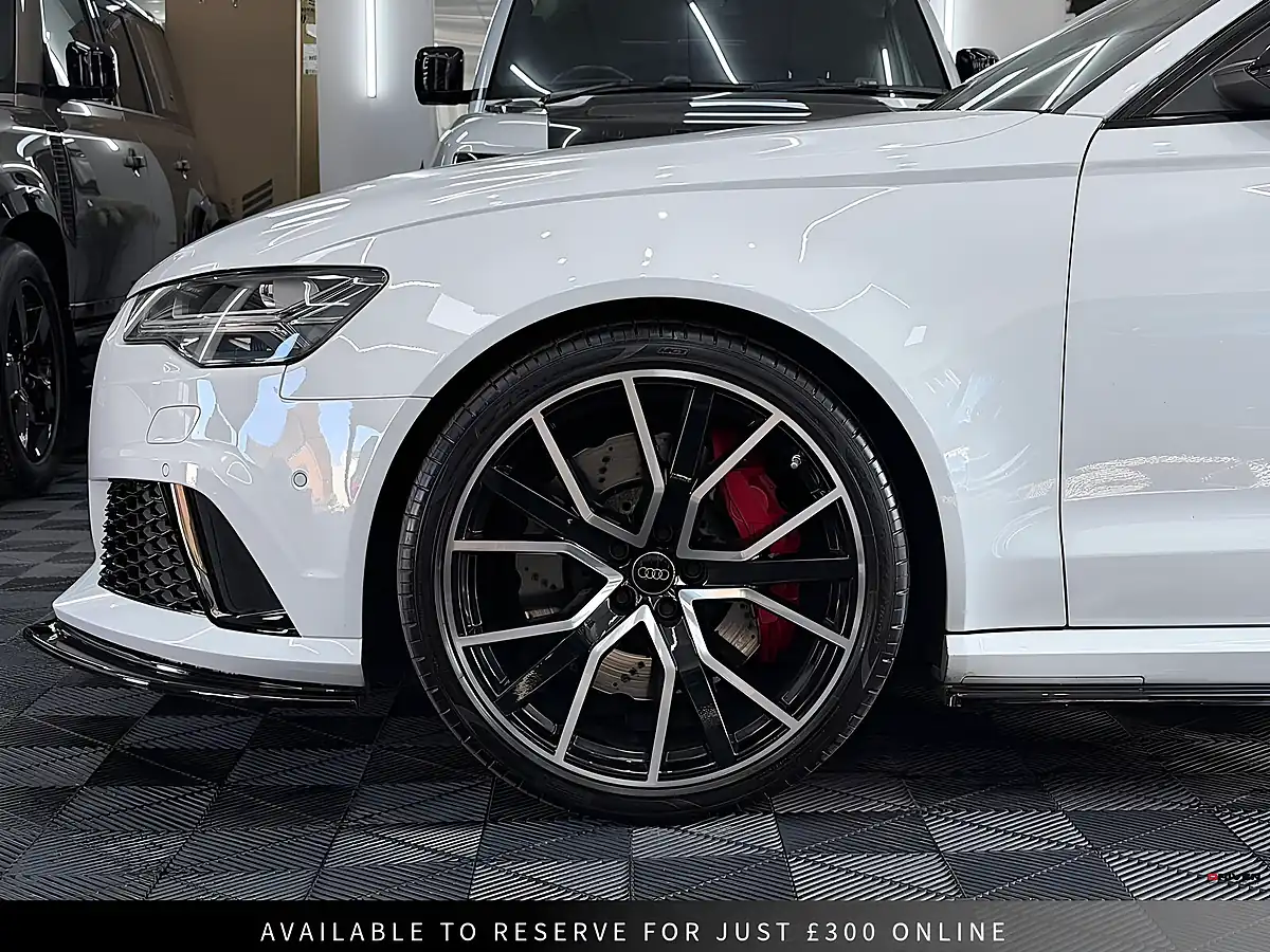 Used 2018 Audi RS6 Avant Performance White - Interior and Exterior details 14