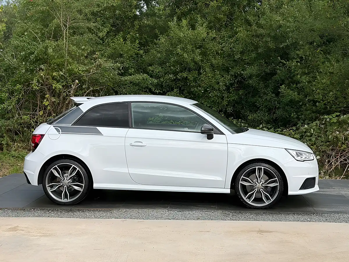 Used 2018 Audi S1 Competition White - Interior and Exterior details 9