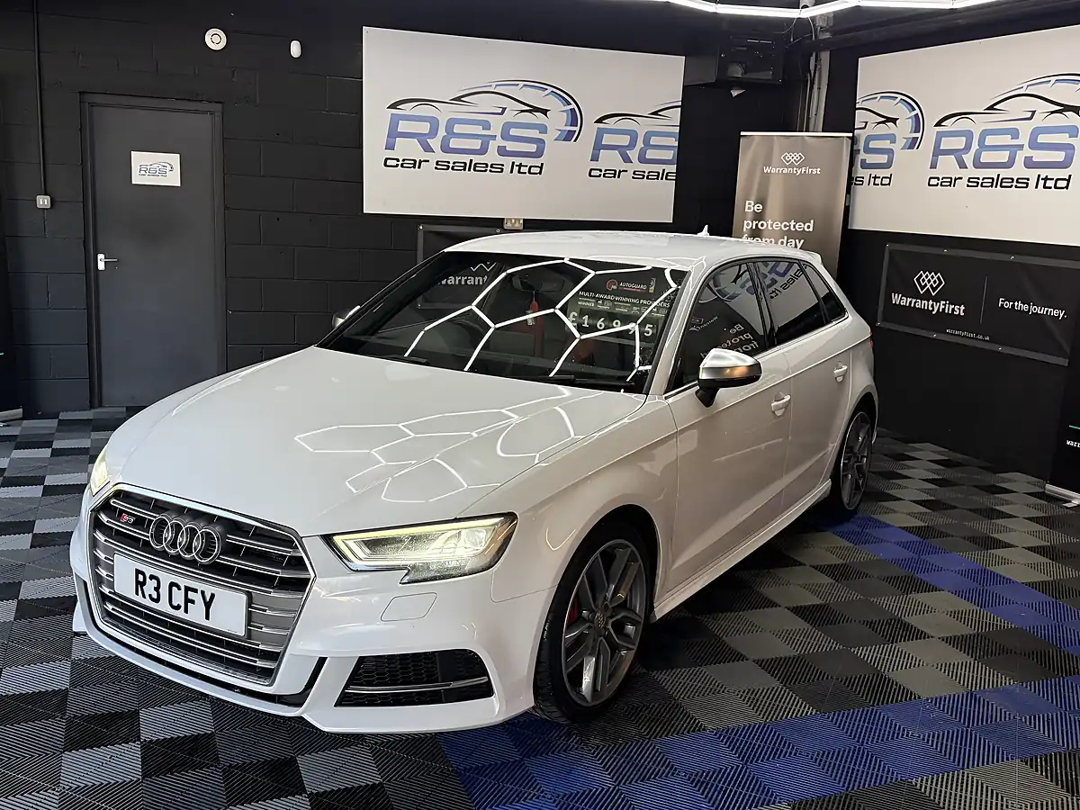 Used 2018 Audi S3 Quattro White - Interior and Exterior details 11