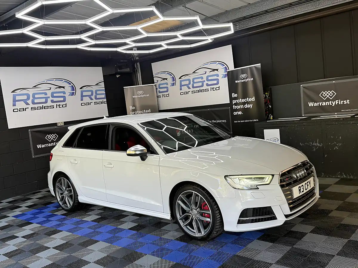 Used 2018 Audi S3 Quattro White - Interior and Exterior details 3