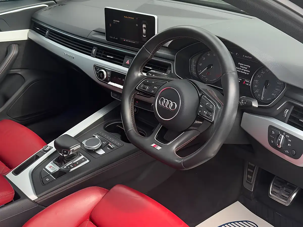 Used 2018 Audi S4 Black - Interior and Exterior details 10