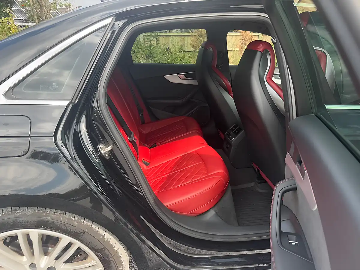 Used 2018 Audi S4 Black - Interior and Exterior details 11