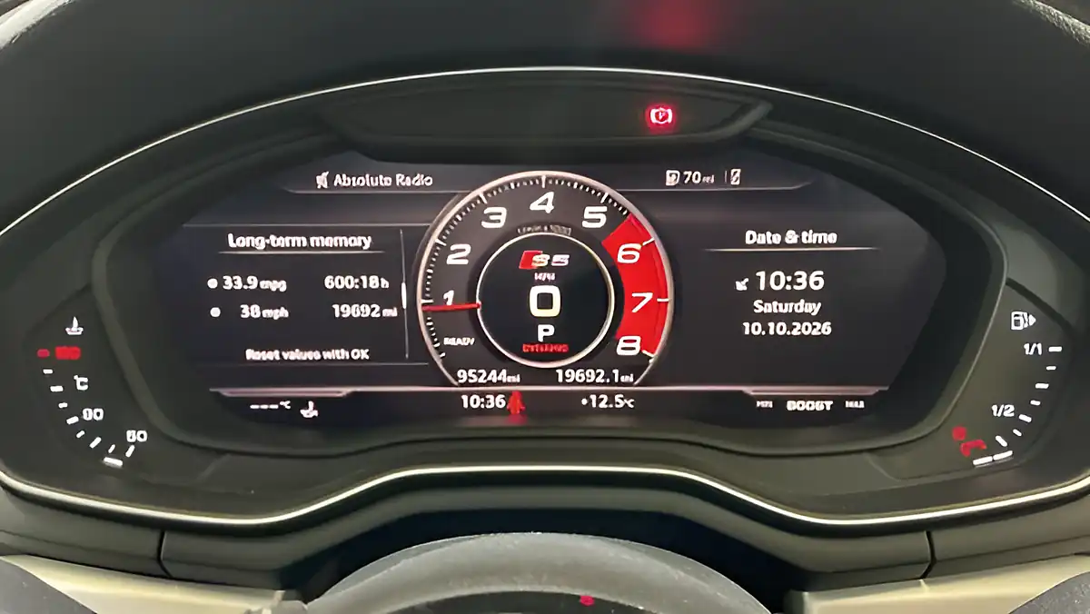 Used 2018 Audi S5 Navarra Blue - Interior and Exterior details 14