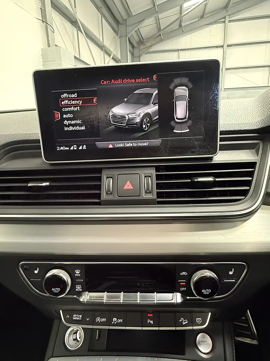 Used 2018 Audi SQ5 Black - Interior and Exterior details 11