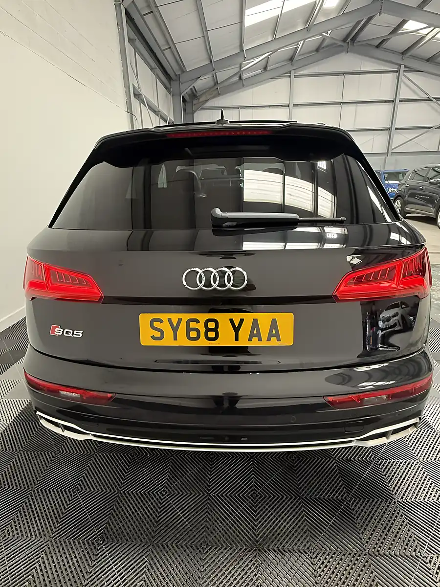 Used 2018 Audi SQ5 Black - Interior and Exterior details 5