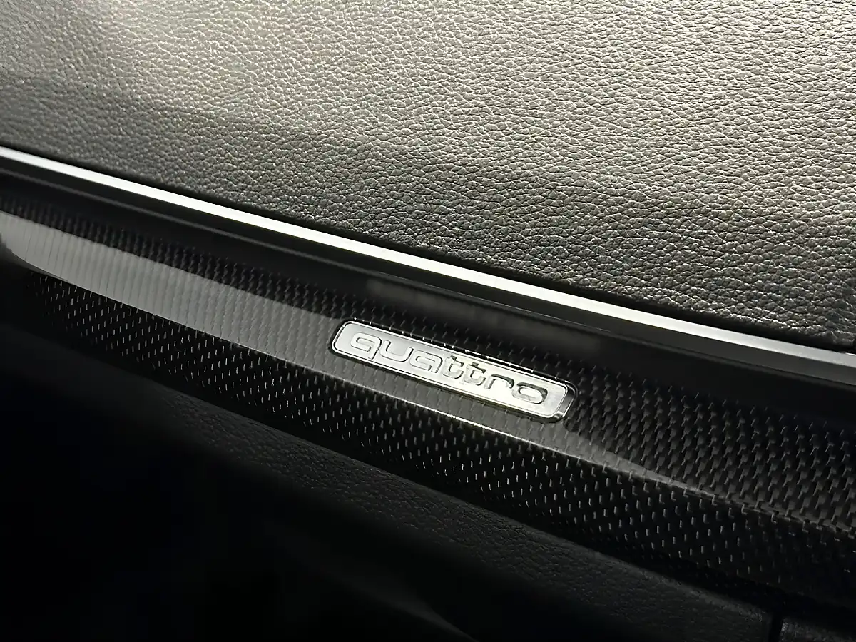 Used 2018 Audi SQ5 Brilliant Black - Interior and Exterior details 15