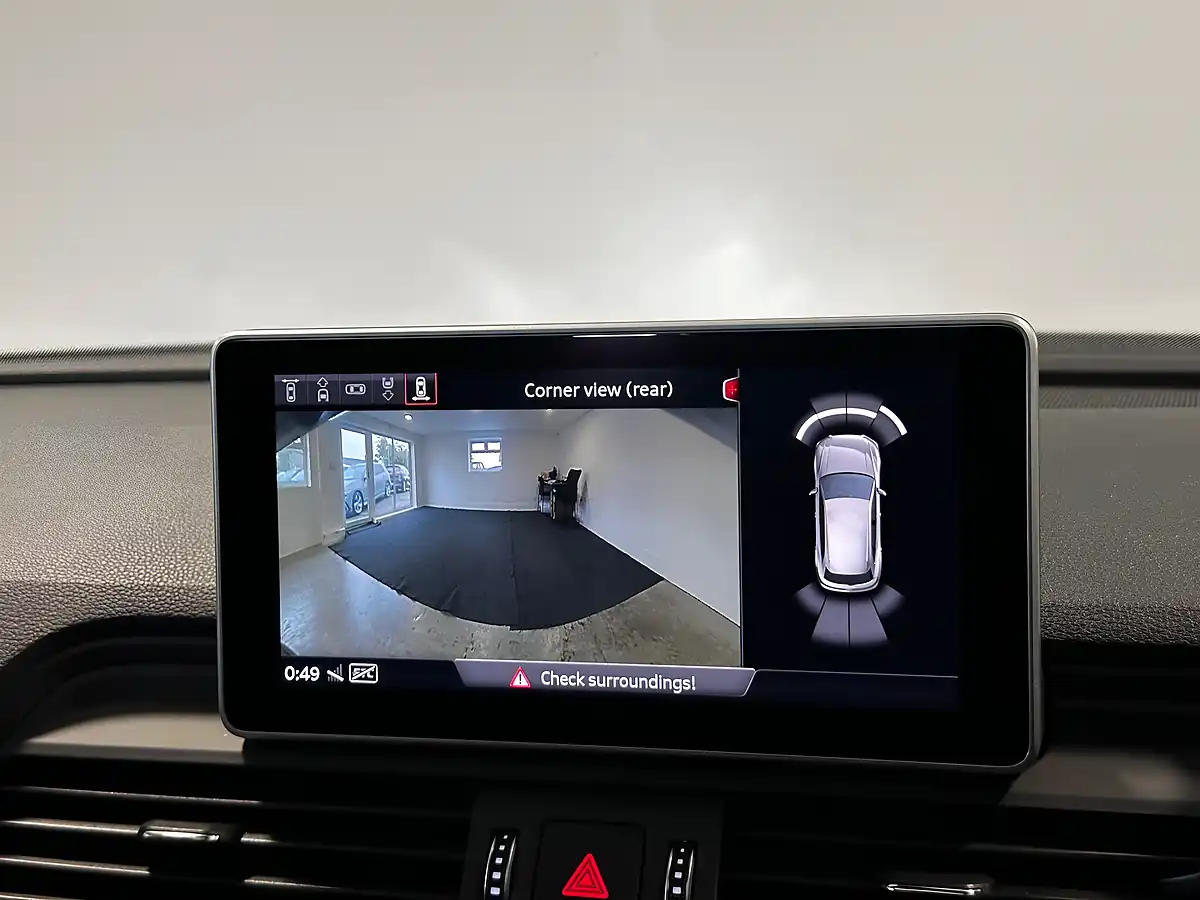 Used 2018 Audi SQ5 Brilliant Black - Interior and Exterior details 16