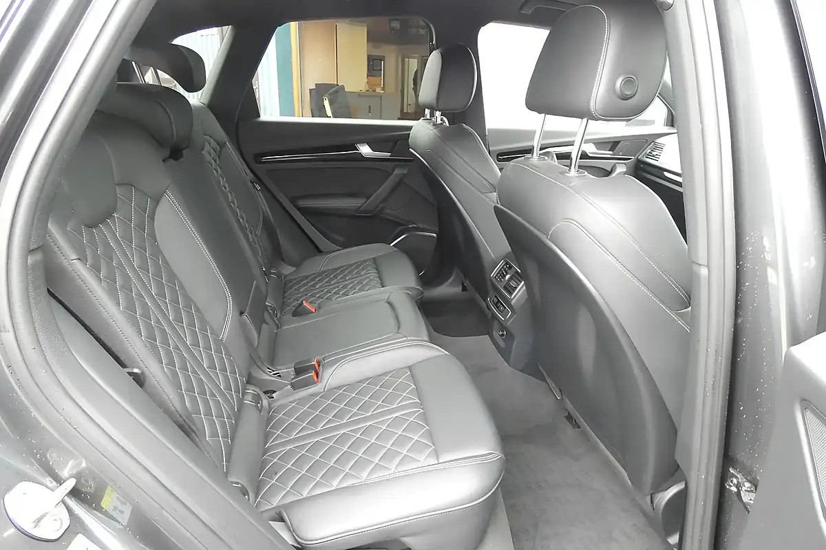 Used 2018 Audi SQ5 Grey - Interior and Exterior details 13