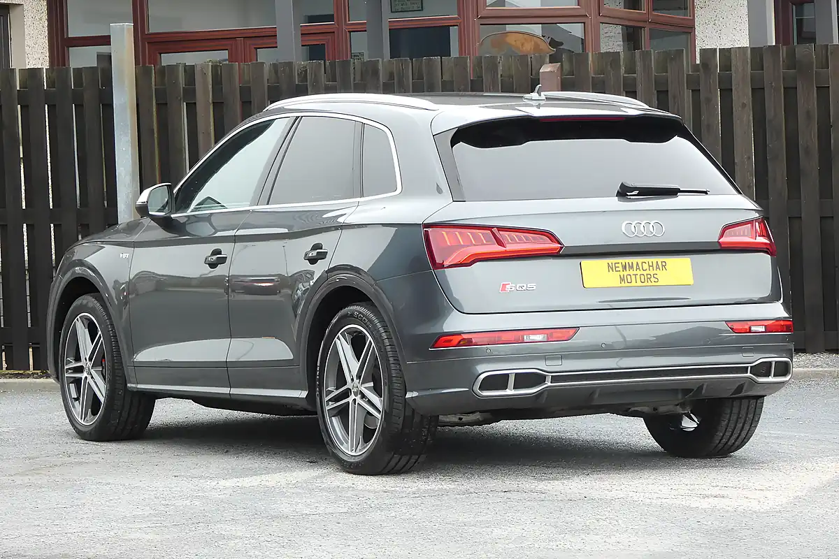 Used 2018 Audi SQ5 Grey - Interior and Exterior details 4