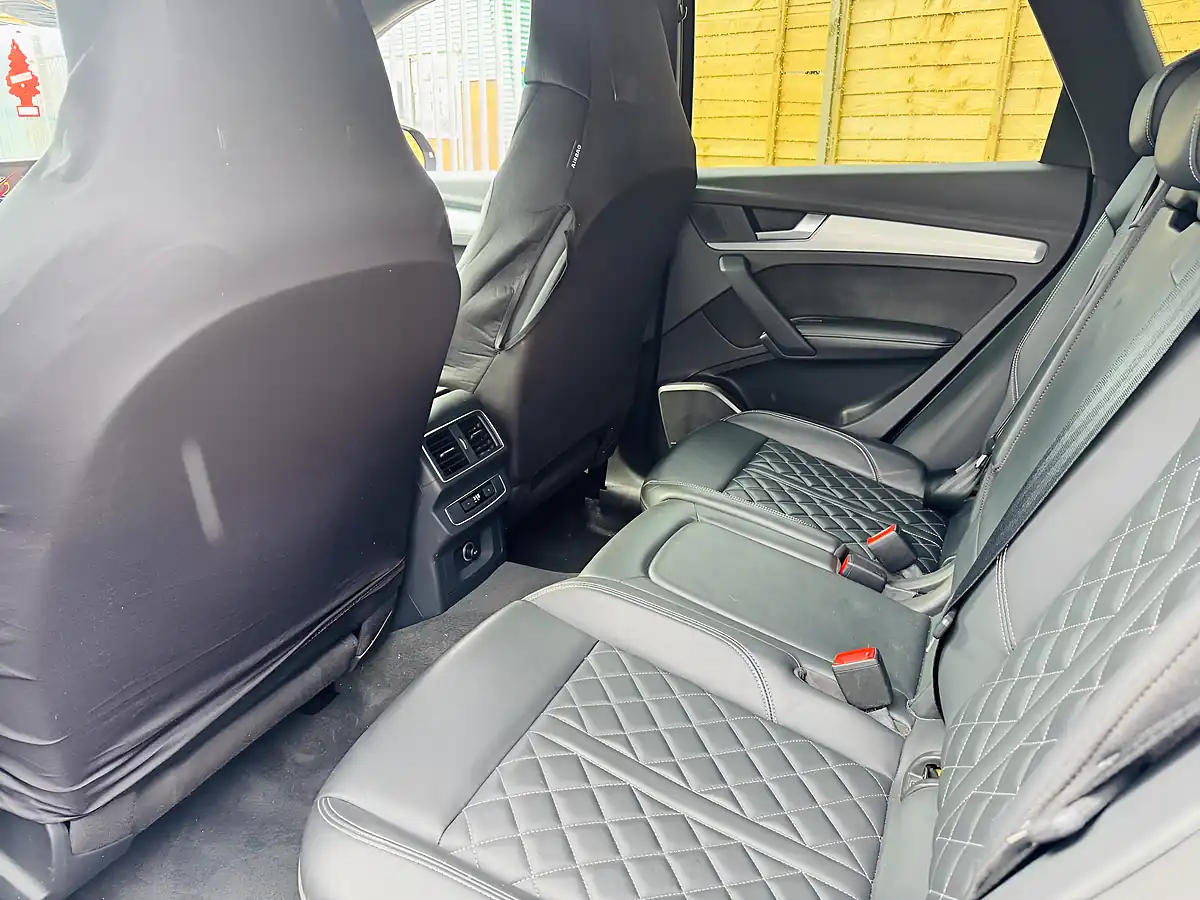 Used 2018 Audi SQ5 Grey - Interior and Exterior details 10