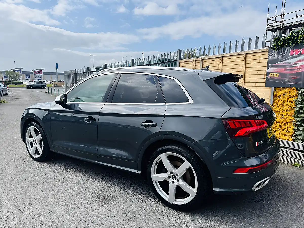 Used 2018 Audi SQ5 Grey - Interior and Exterior details 12