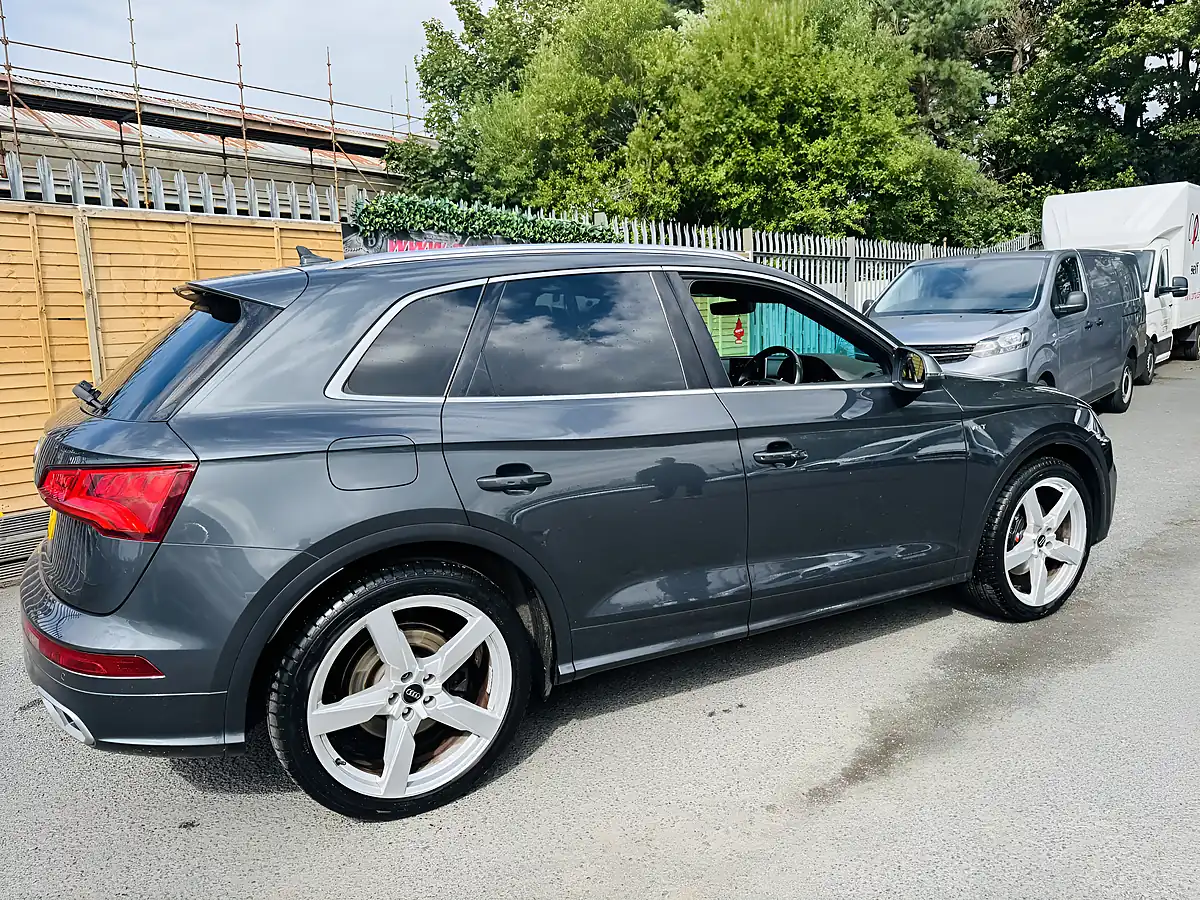 Used 2018 Audi SQ5 Grey - Interior and Exterior details 3