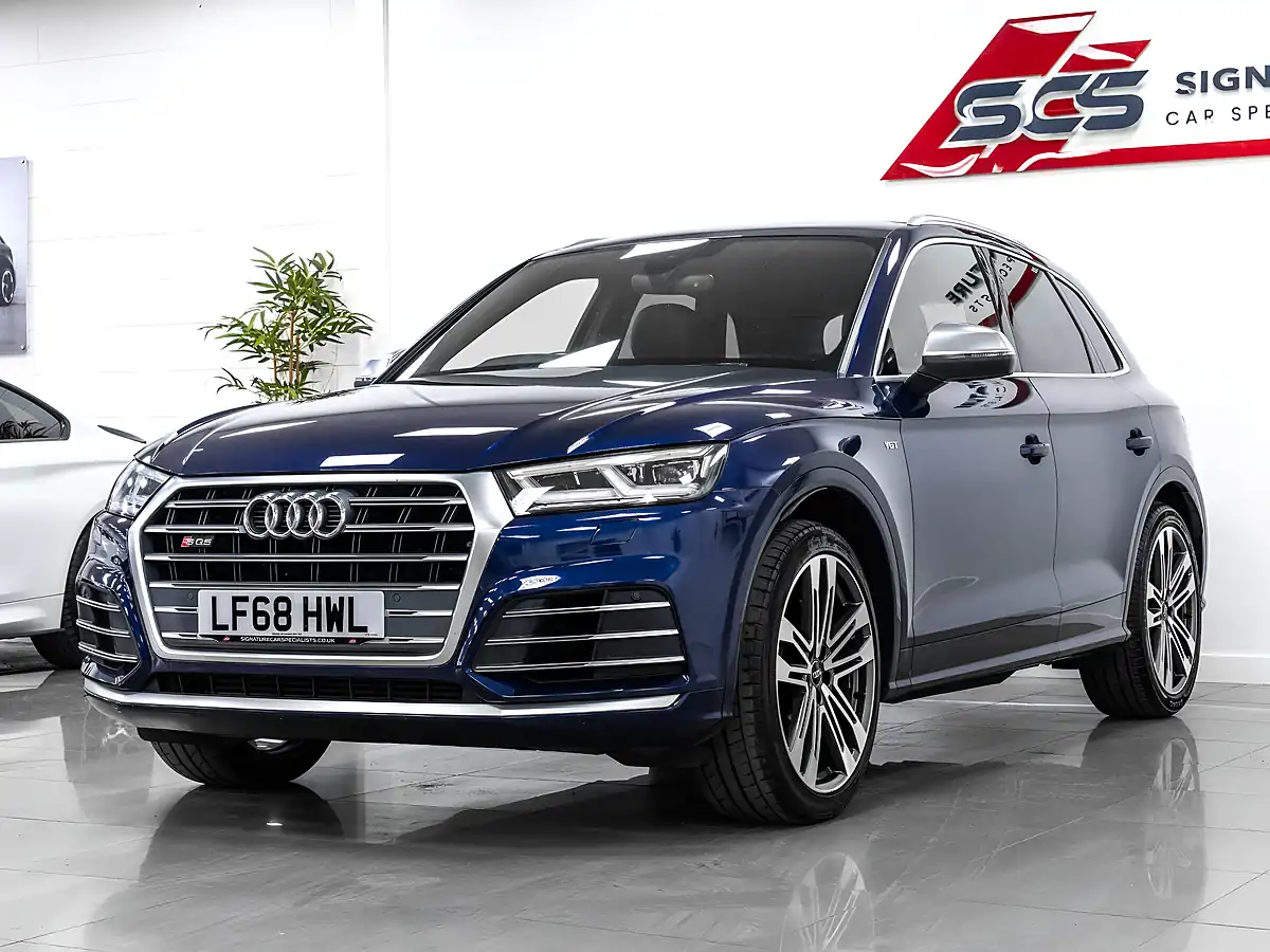 Used 2018 Audi SQ5 Navarra Blue - Interior and Exterior details 2