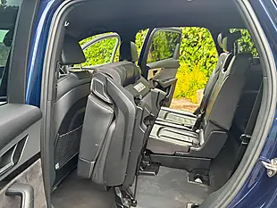 Used 2018 Audi Sq7 Blue - Interior and Exterior details 10
