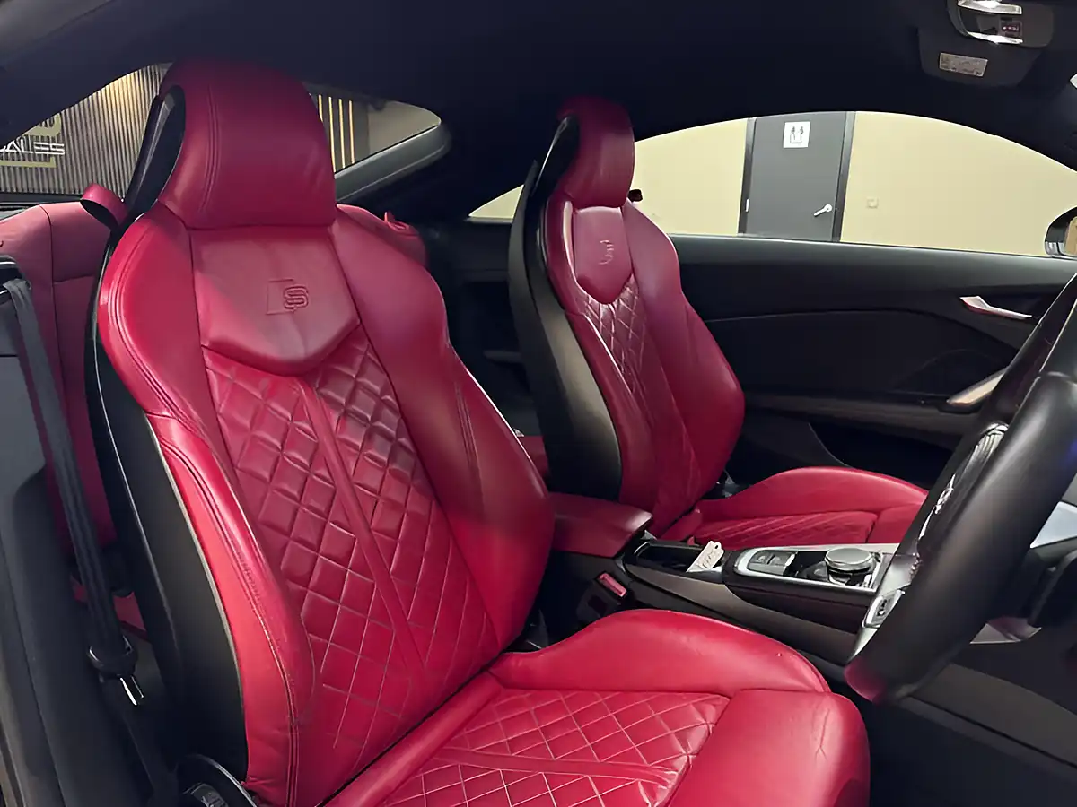 Used 2018 Audi Tt Black Edition Black - Interior and Exterior details 18