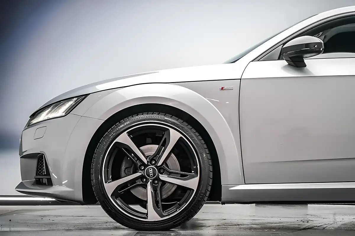 Used 2018 Audi Tt Black Edition Silver - Interior and Exterior details 11