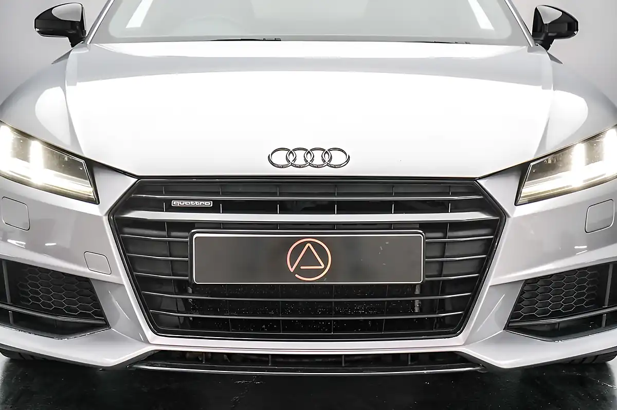 Used 2018 Audi Tt Black Edition Silver - Interior and Exterior details 7