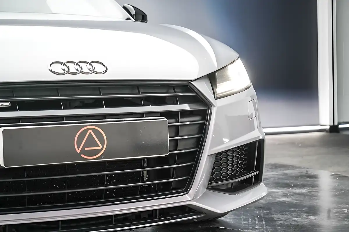 Used 2018 Audi Tt Black Edition Silver - Interior and Exterior details 9
