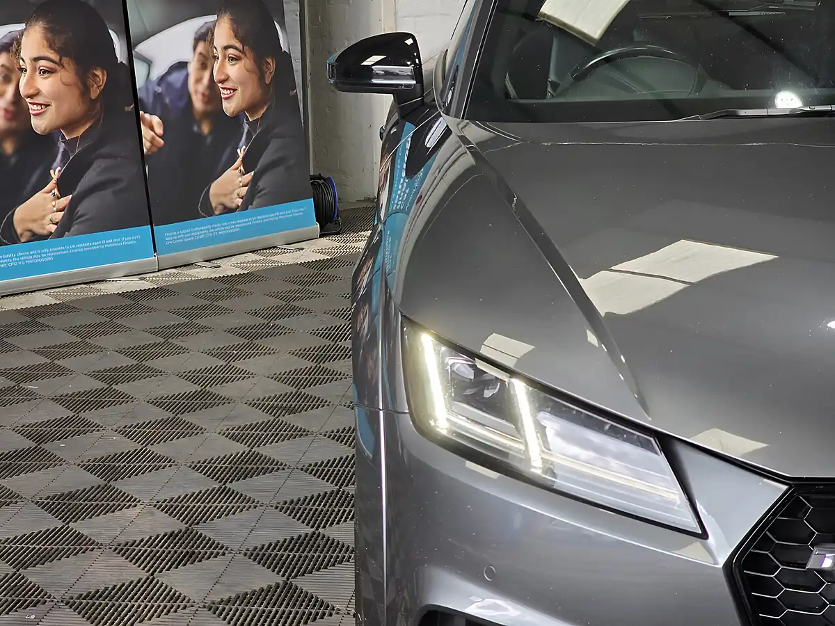 Used 2018 Audi Tt RS Grey - Interior and Exterior details 15