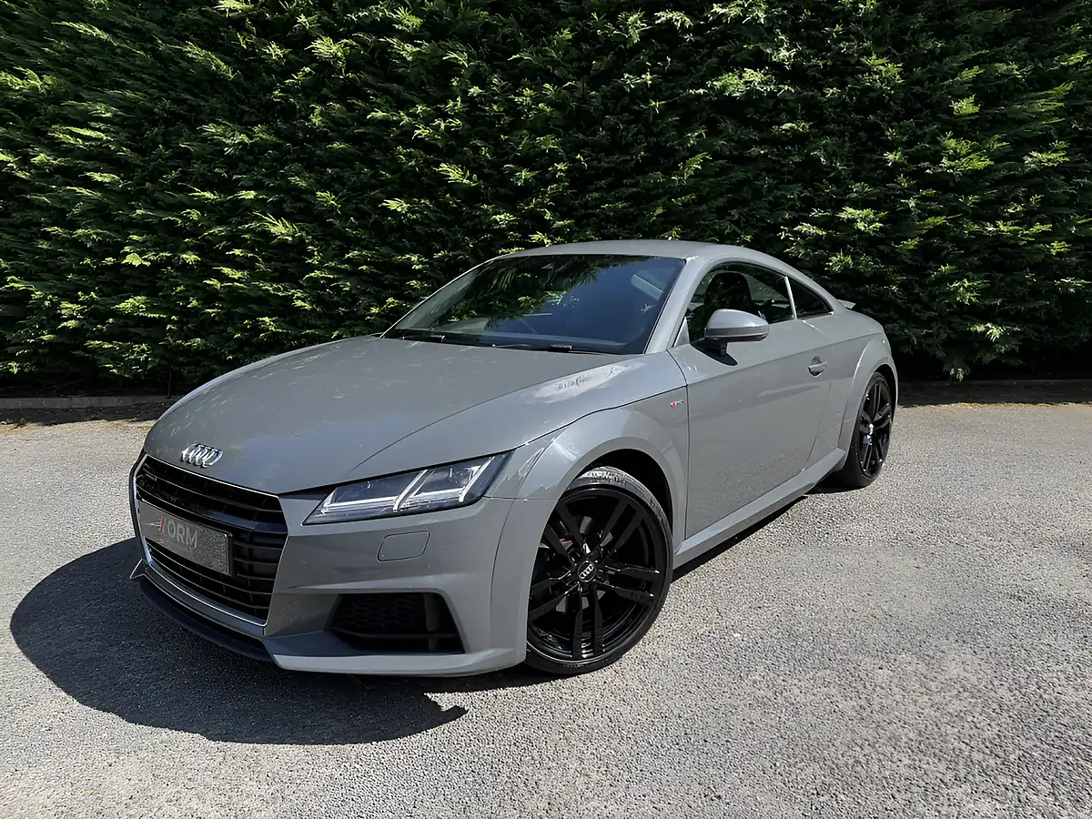Used 2018 Audi Tt S Line Grey - Front View