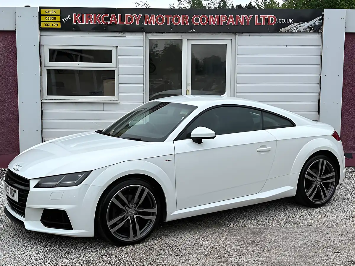 Used 2018 Audi Tt S Line White - Front View