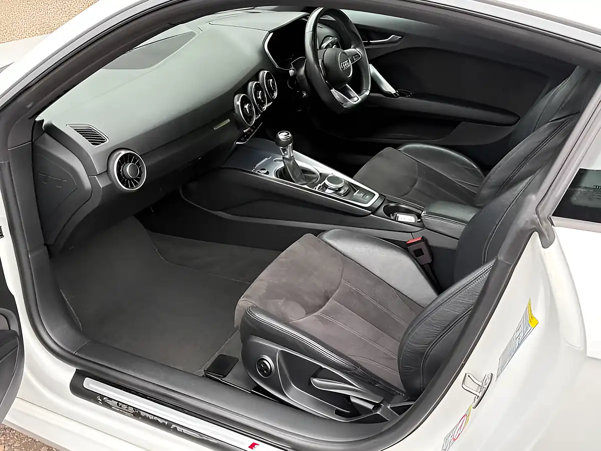 Used 2018 Audi Tt S Line White - Interior and Exterior details 19