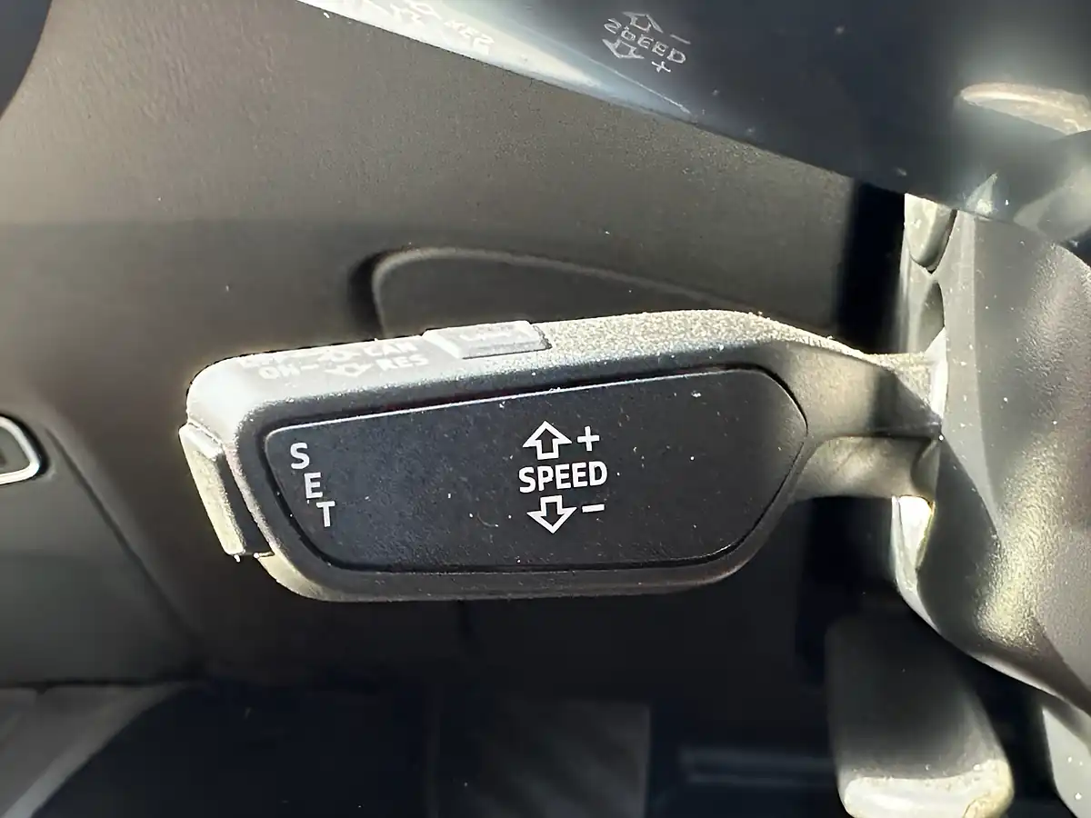 Used 2018 Audi Tt S Line White - Interior and Exterior details 20
