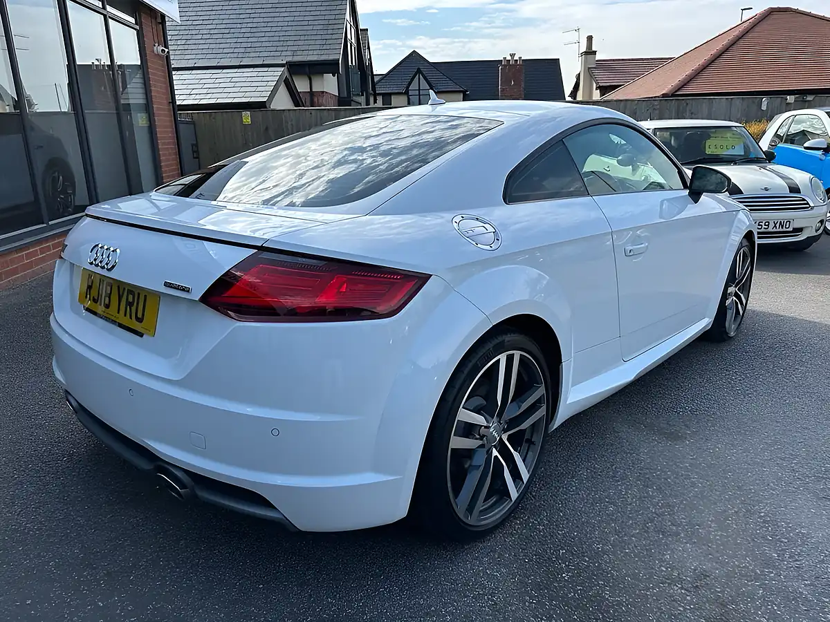 Used 2018 Audi Tt S Line White - Interior and Exterior details 7