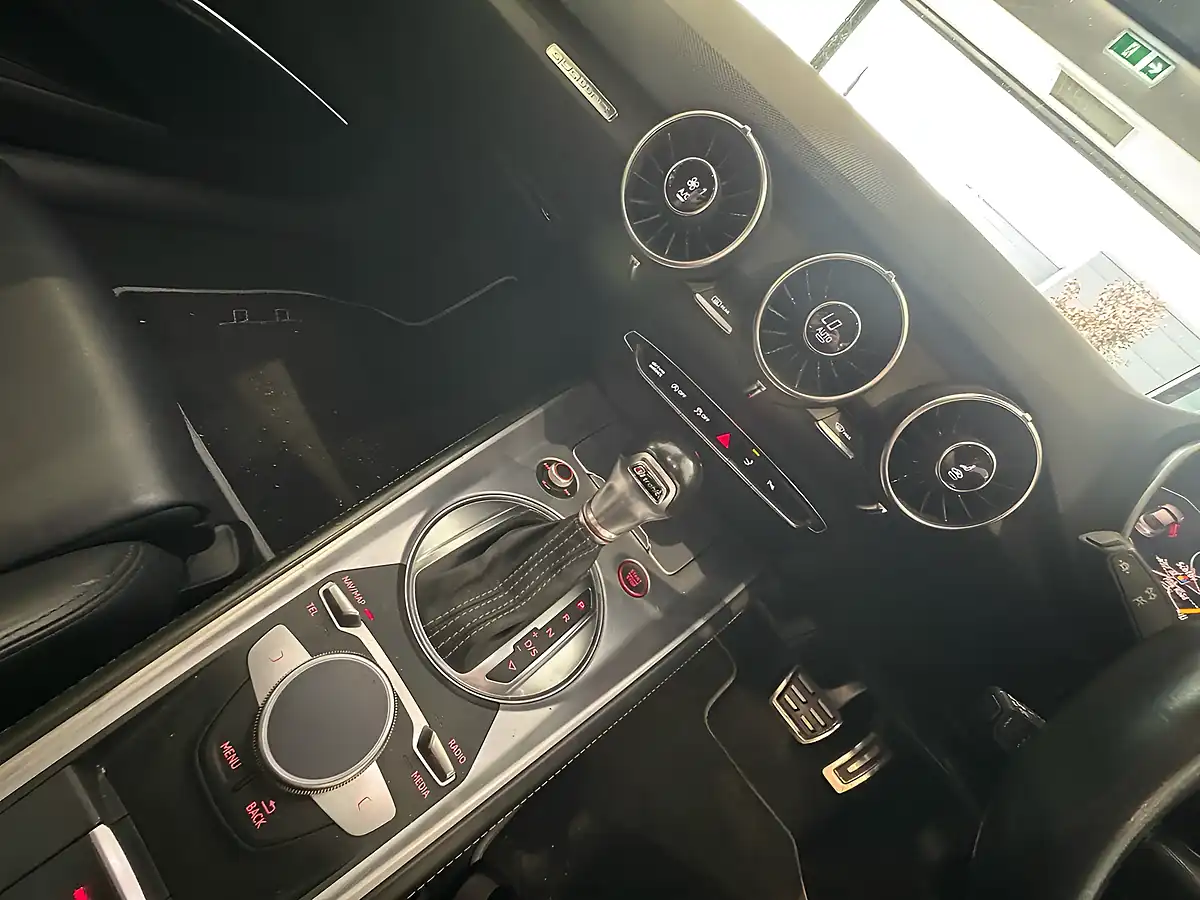 Used 2018 Audi Tts Black Edition Blue - Interior and Exterior details 8