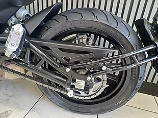 Used 2018 Benelli Leoncino Silver - Interior and Exterior details 15