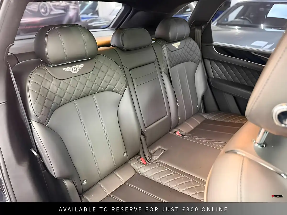Used 2018 Bentley Bentayga Black - Interior and Exterior details 13