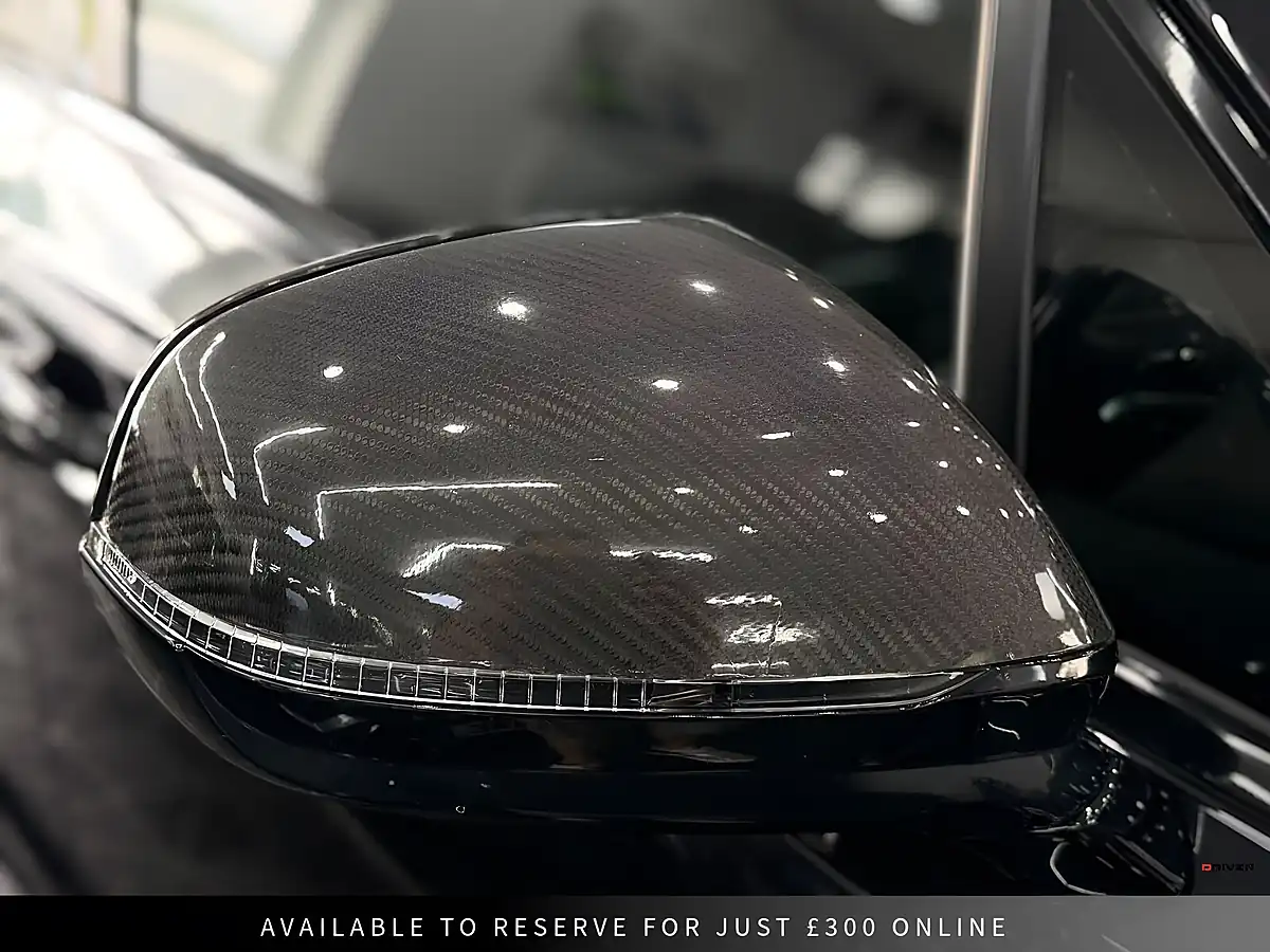 Used 2018 Bentley Bentayga Black - Interior and Exterior details 16